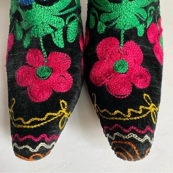 Zeyzani Suzani Embroidered heeled boots EU41 - Picture 4 of 13